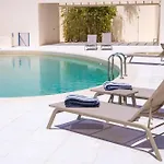 Elegant 2Br Apt Steps To Ria Formosa, Pool & Gym *
