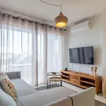公寓 Elegant 2Br Apt Steps To Ria Formosa, Pool & Gym 卡巴纳斯·德·塔维拉