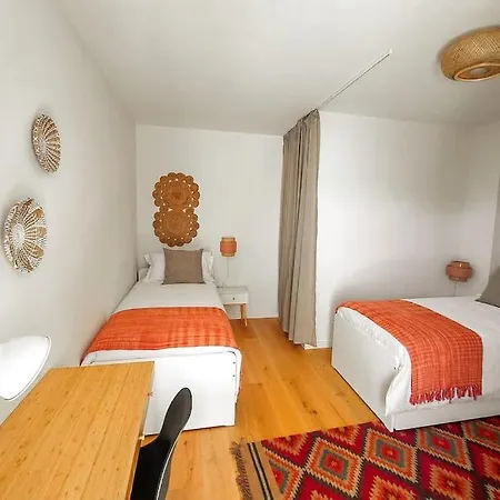 Elegant 2br Steps To Ria Formosa, Pool & Gym
