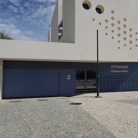 Apartment Elegant 2br Steps To Ria Formosa, Pool & Gym