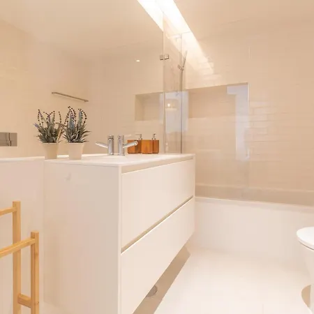 Elegant 2br Steps To Ria Formosa, Pool & Gym * Cabanas De Tavira